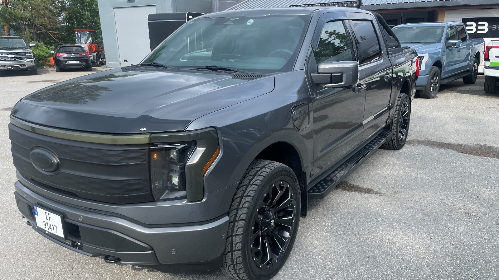 2023 Ford F-150 Lightning 